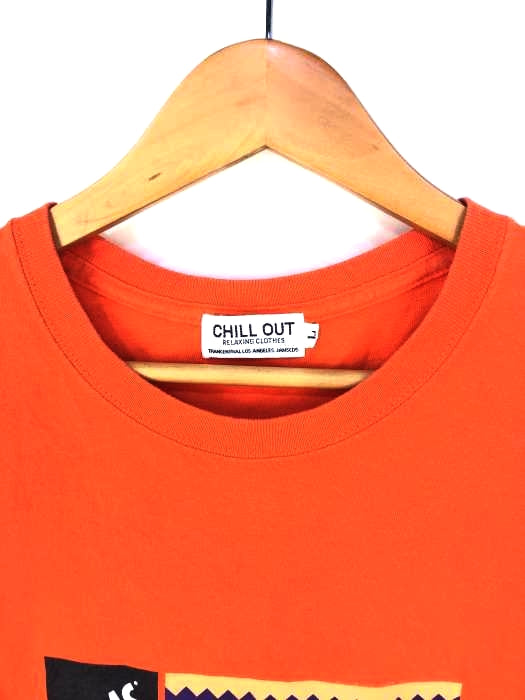 CHILL OUT(チルアウト)プリントクルーネックTシャツ
