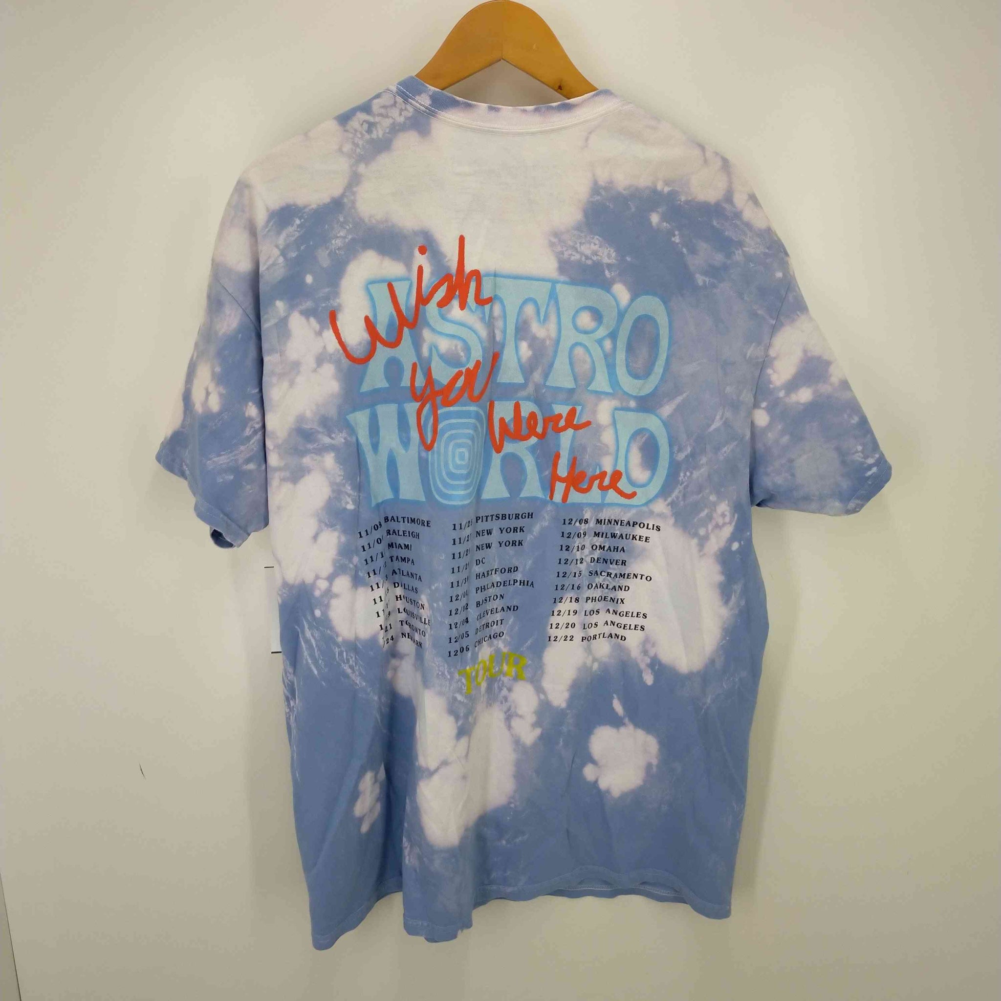 USED古着(ユーズドフルギ) NO BYSTANDERS雲柄 Tシャツ