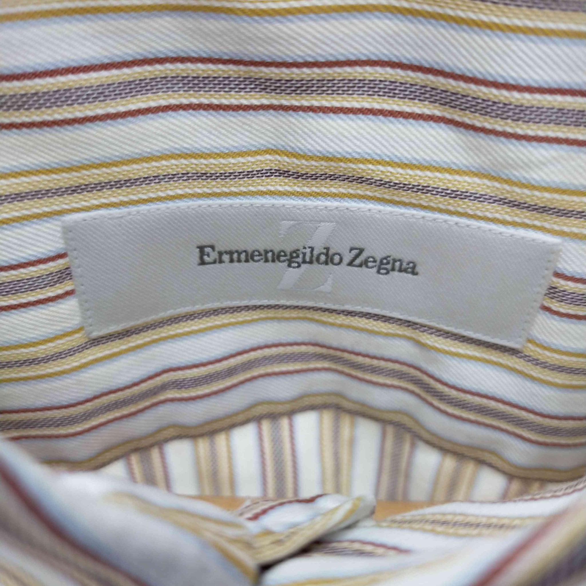 ERMENEGILDO ZEGNA(エルメネジルドゼニア)マルチストライプボタンダウンシャツ