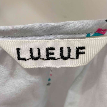LUEUF(ルフ)シャーリングデザインコットンシャツ