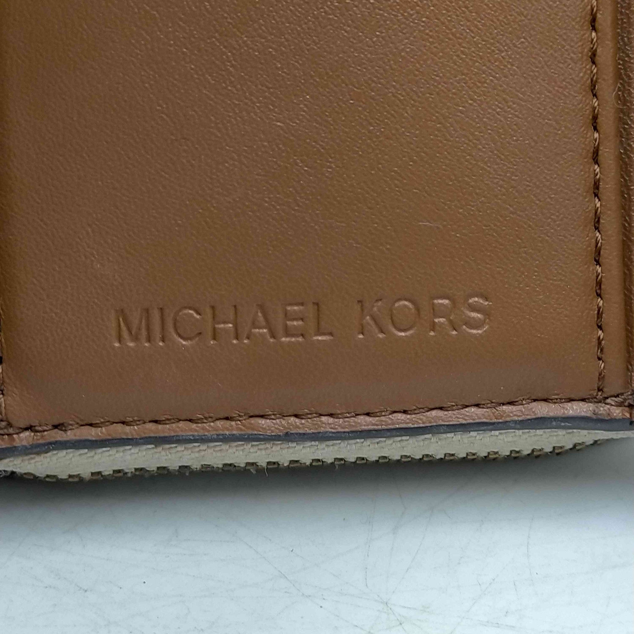 Michael Kors(マイケルコース)モノグラム柄 三つ折り財布