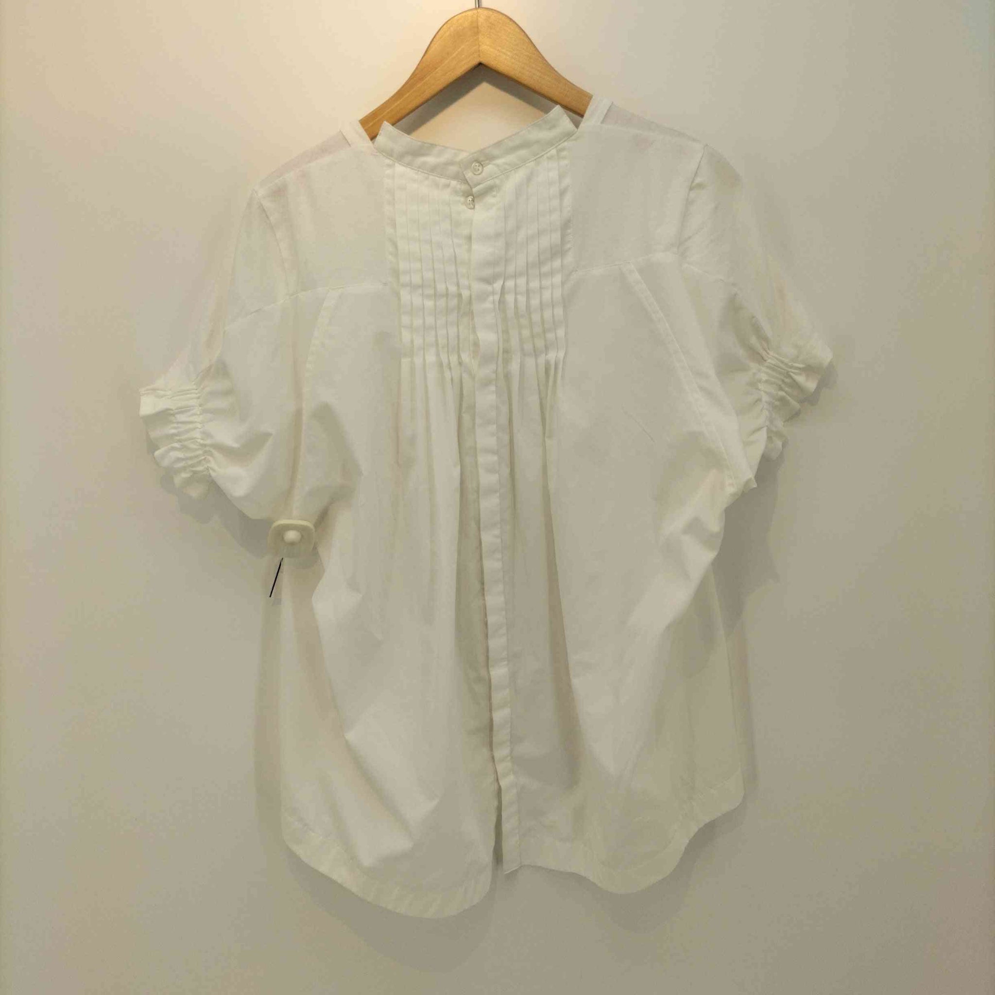 Sacai(サカイ) Cotton T-Shirt バックボタン コットンTシャツ