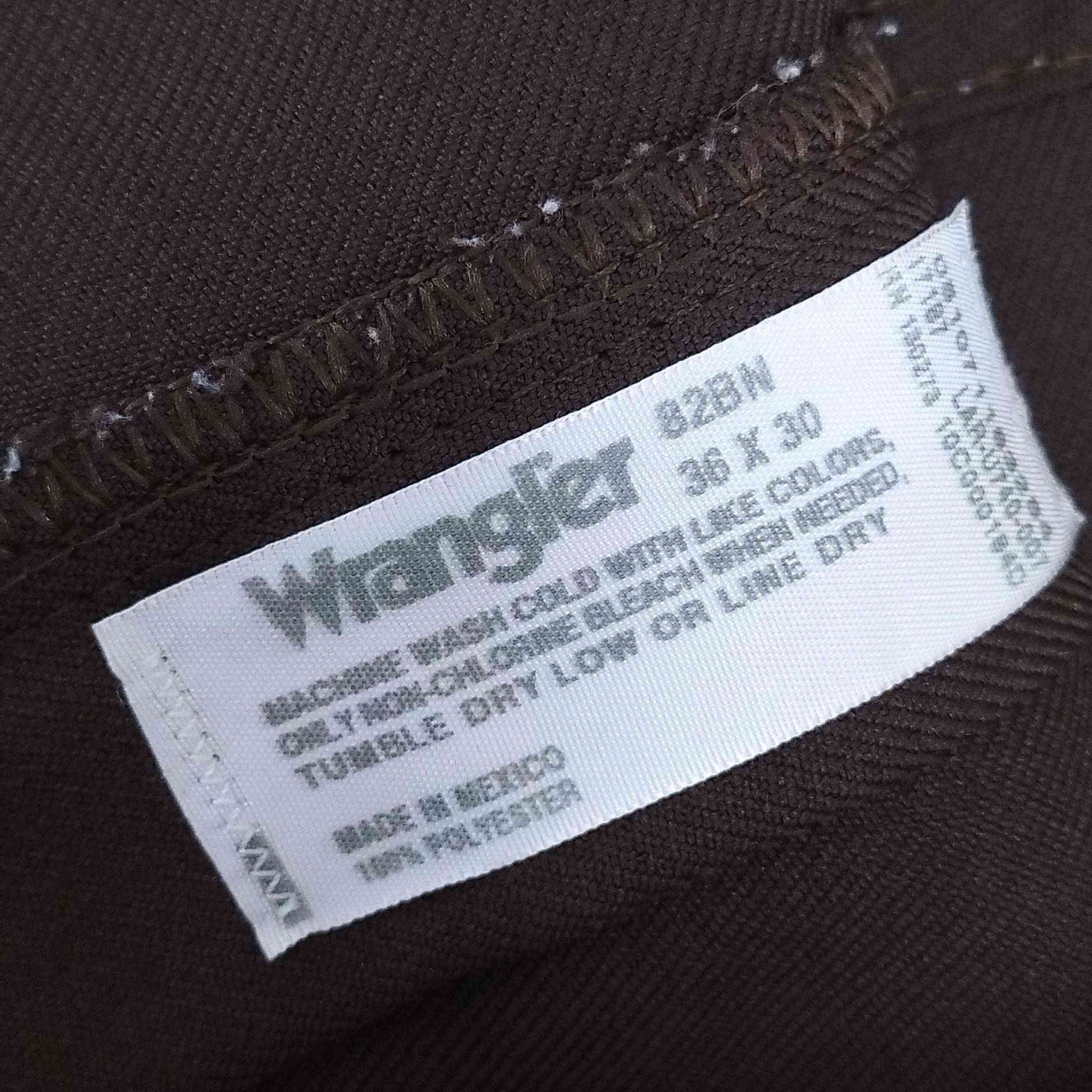 Wrangler(ラングラー)メキシコ製 センタープレス ランチャードレスパンツ