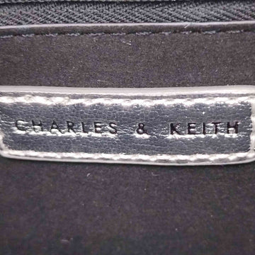 CHARLES & KEITH(チャールズキース)Charlot シャーロット チェーンハンドルバッグ