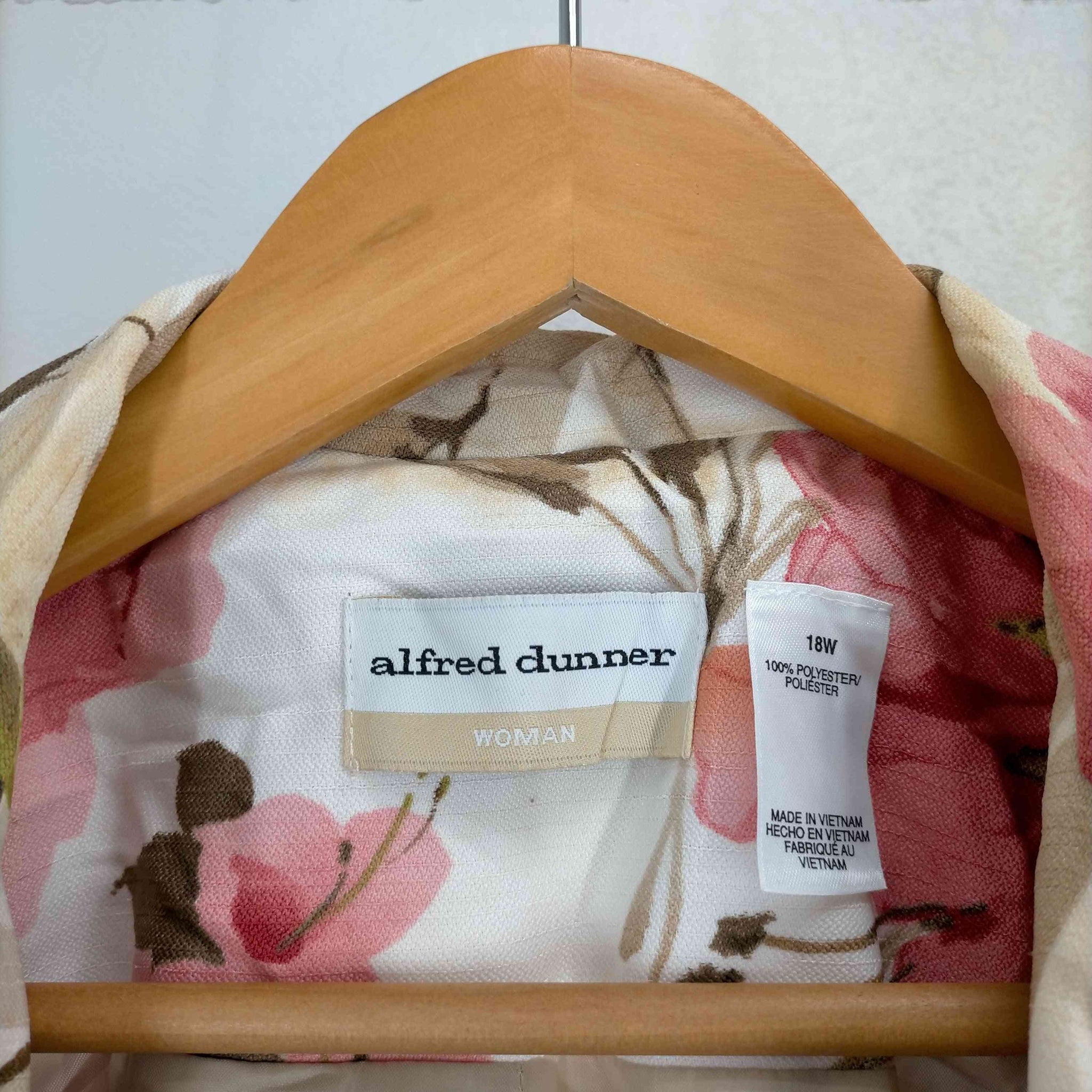 ALFRED DUNNER(アルフレッドダナー)花柄ボタンレスジャケット
