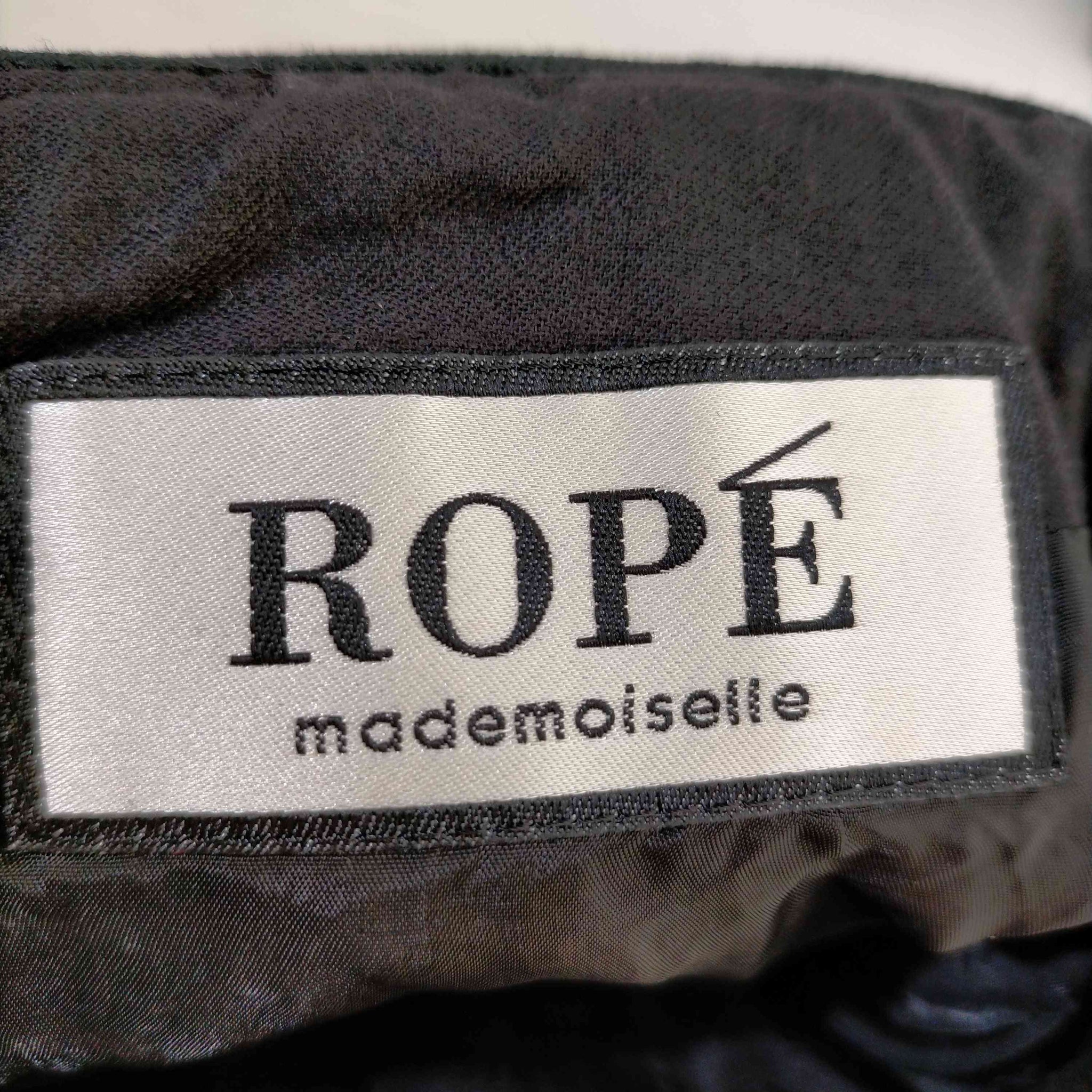 ROPE mademoiselle(ロペマドモアゼル)レオパード ミニスカート