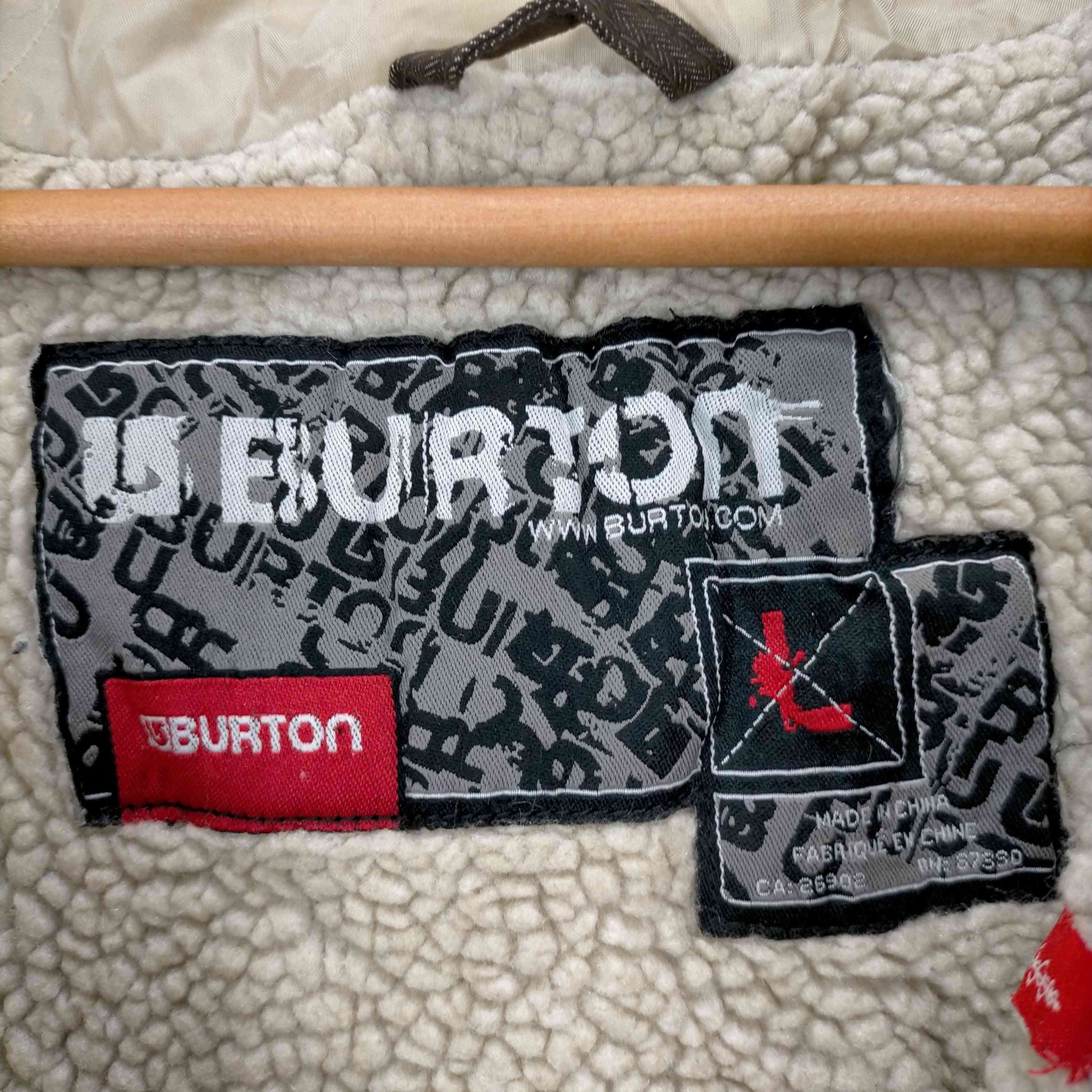 BURTON(バートン)中綿スキージャケット