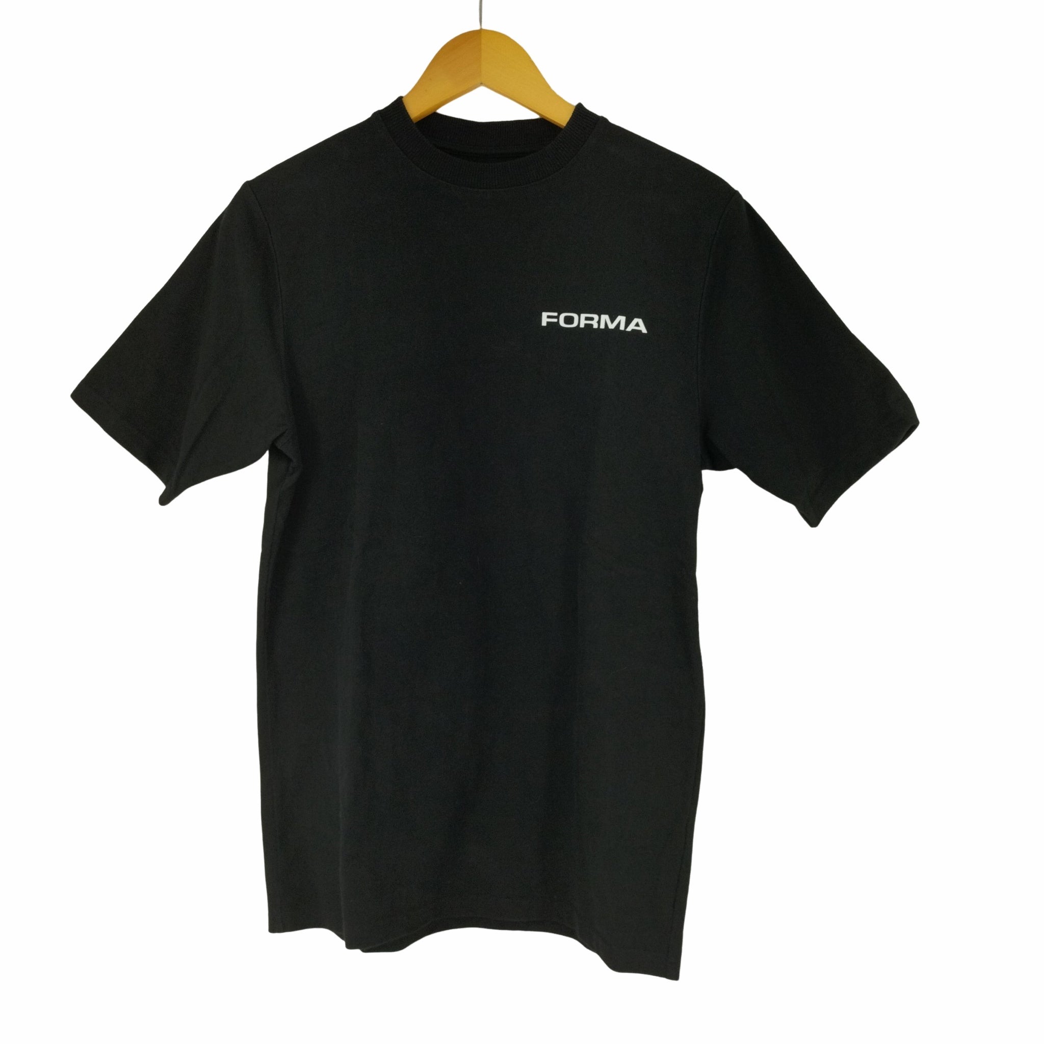 FORMA(フルギ)Forma classic black T-shirt