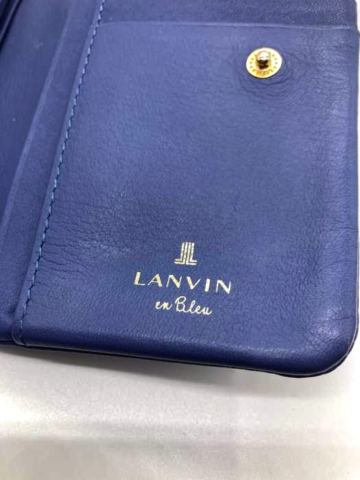LANVIN en Bleu(ランバンオンブルー)パールモチーフ二つ折り財布